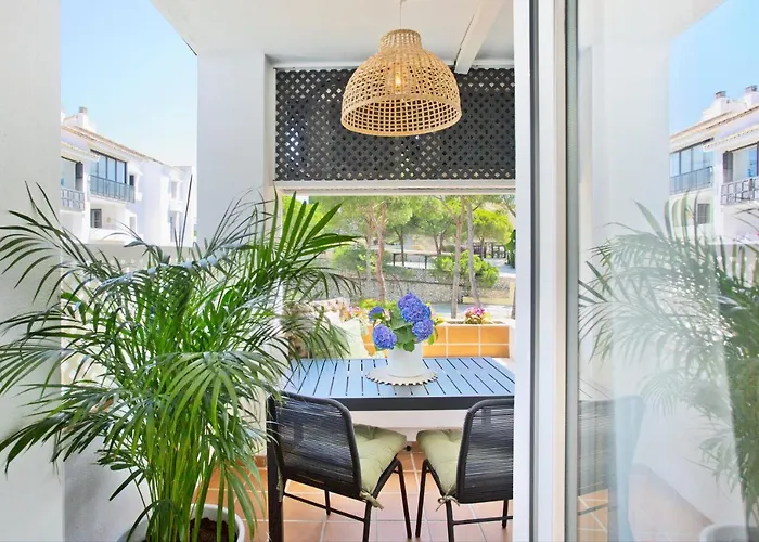 דירה Beachfront Luxury Complex With Tropical Gardens & Pools *